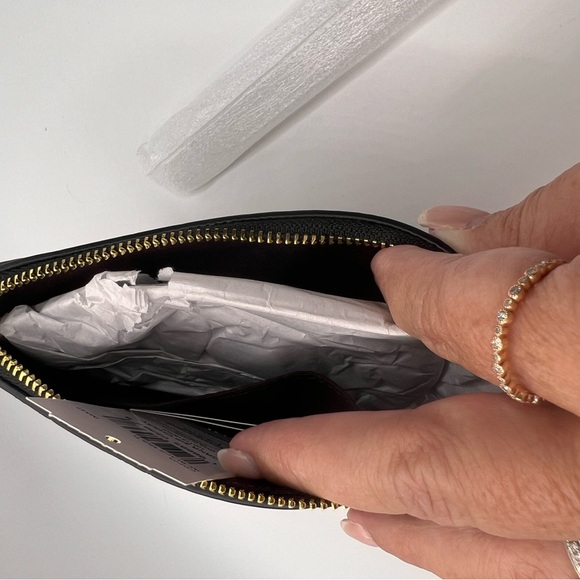 Coach Black and Red Floral Wristlet - Picture 2 of 8